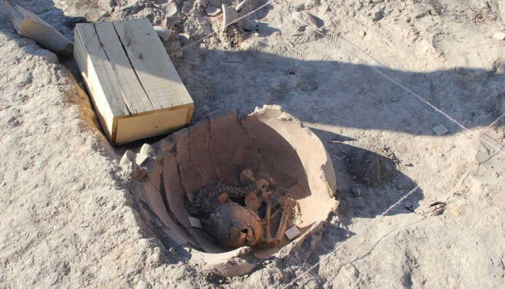 Arslantepe'de 5 bin 600 yıllık iki bebek iskeleti bulundu