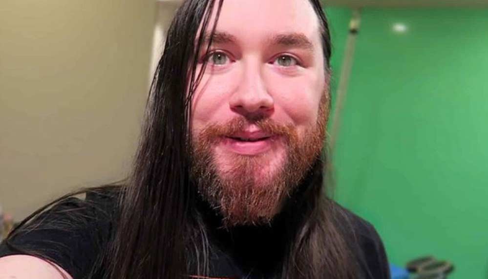 Aşı-yaptırmayan-YouTuber-koronavirüs-nedeniyle-yaşamını-yitirdi