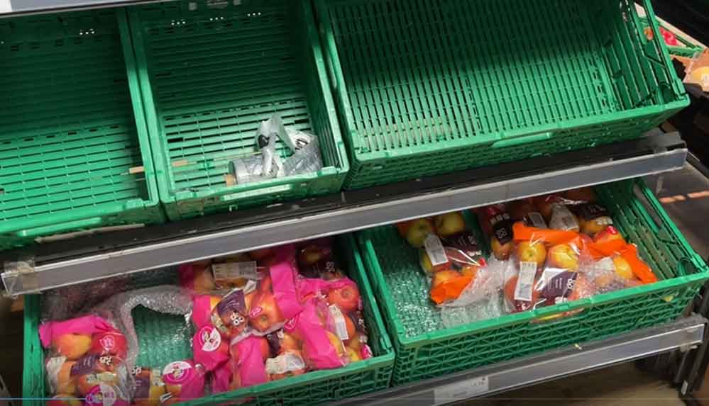 İngiltere'de-tedarik-sorunu-bazı-marketlerde-rafların-boş-kalmasına-neden-oldu