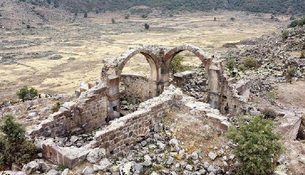 İç Anadolu'nun 'Efes'i olmaya aday Mokissos'ta kazılar başladı