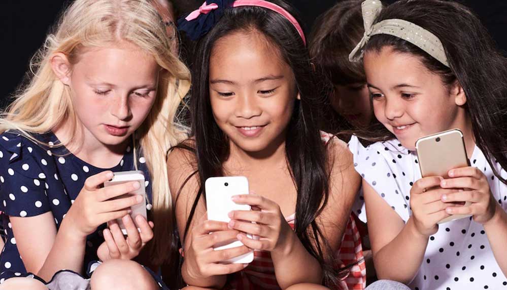 Instagram, çocuklara özel projesini eleştiriler üzerine durdurdu