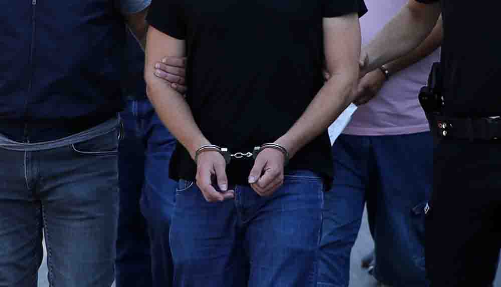 İstanbul merkezli 8 ildeki FETÖ operasyonunda 25 kişi gözaltına alındı