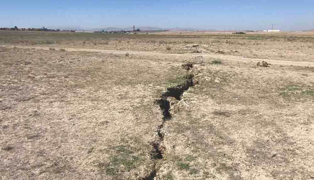 Konya Ovası'ndaki yüzey yarıkları yerleşim yerlerine ulaştı