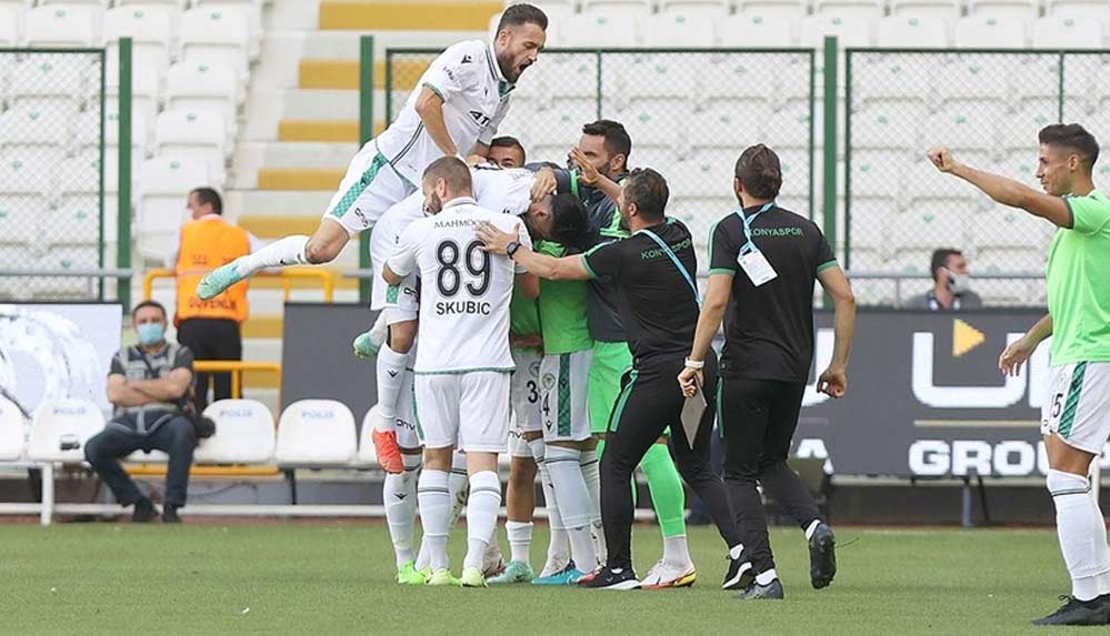 Konyaspor 3 puanı 3 golle aldı