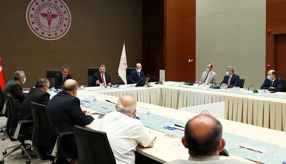 Sağlık Bakanı Koca: Aktif vakaların yüzde 81'i tam aşılı olmayan kişiler 4 Sağlık-Bakanı-Koca--Aktif-vakaların-yüzde-81'i-tam-aşılı-olmayan-kişilerdir