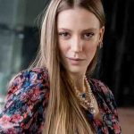 Serenay Sarıkaya yeni projesini duyurdu Geliyor gelmekte olan