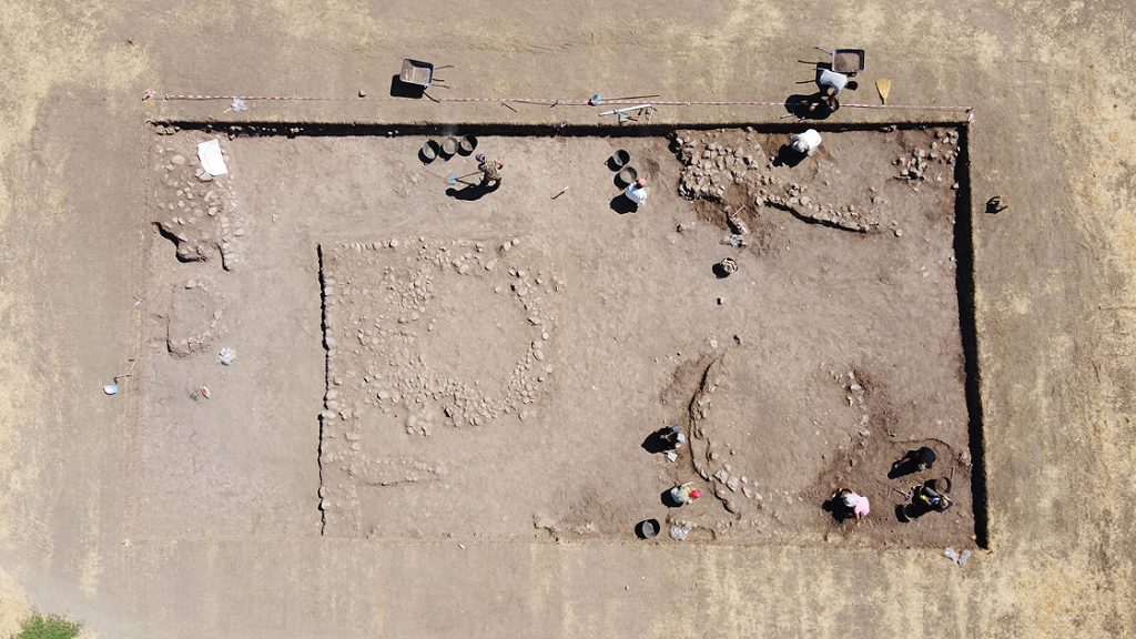 Domuztepe Höyüğü'nde 7 bin 500 yıllık yerleşim yeri tespit edildi