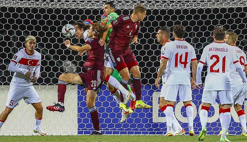 A Milli Futbol Takımı, Letonya'yı uzatmalarda devirdi