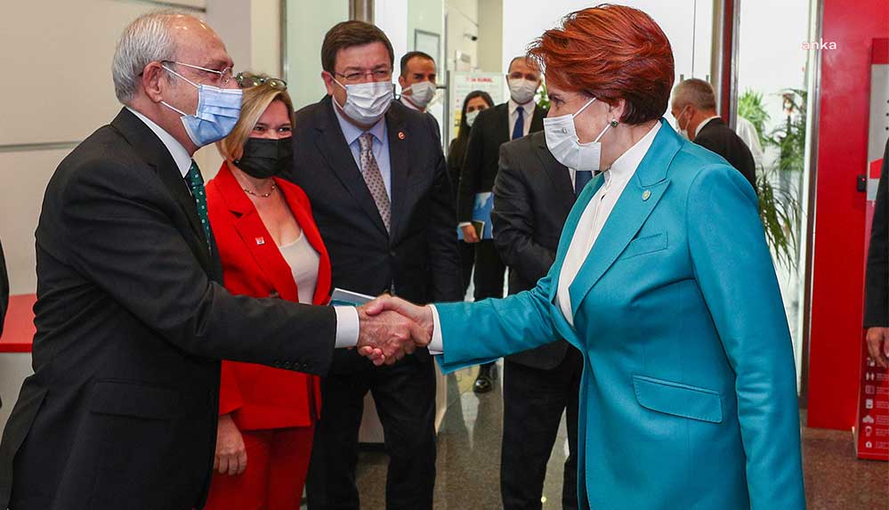 Akşener, Kılıçdaroğlu’nu CHP Genel Merkezi’nde ziyaret etti: Bütün sorunlarından Türkiye'yi kurtaracağız