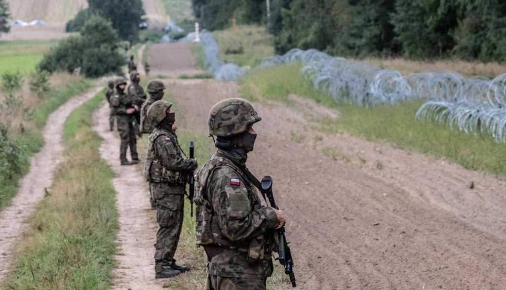 Polonya sığınmacı krizi nedeniyle Belarus sınırına duvar örecek