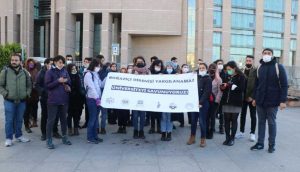 Boğaziçi protestoları nedeniyle 3 yıla kadar hapsi̇ istenen 97 kişinin yargılanmasına başlandı