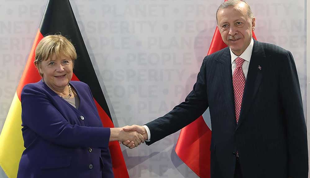 Cumhurbaşkanı-Erdoğan,-Almanya-Başbakanı-Merkel'i-kabul-etti