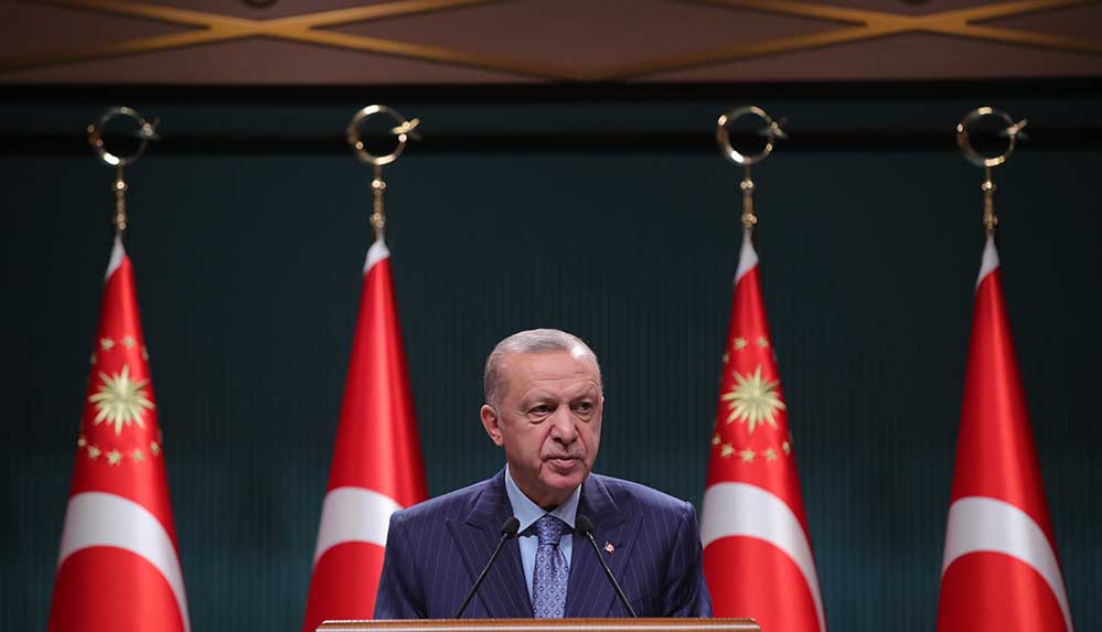 Erdoğan: "Ülkemizi siyasi kaos, ekonomik yıkım, sosyal çatışma iklimine döndürmek isteyenler var. Kim bunlar? CHP."
