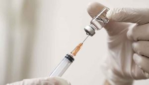AB'nin sağlık kurumları, aşılamada farklı dozlarda farklı aşıların kullanılabileceğini bildirdi