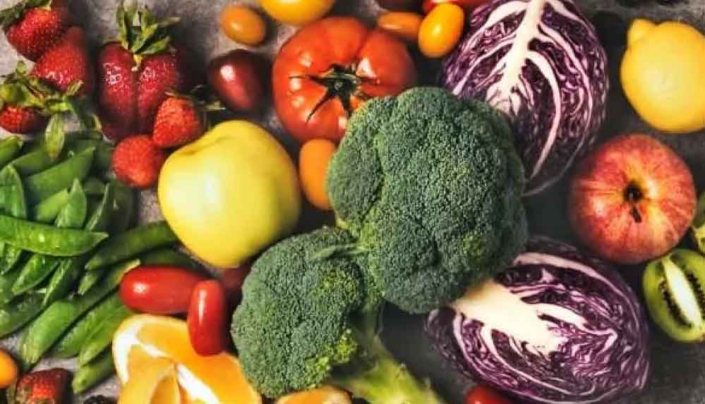 Bitkisel ağırlıklı beslenmenin faydaları: “Yeşil sebzeler etten daha fazla protein içerir”