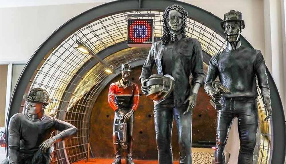 Kömürhan-Köprüsü'nün-inşaat-atıkları-sanat-eserine-dönüştü