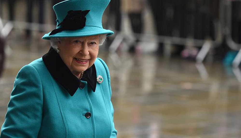 Kraliçe Elizabeth, yılın yaşlısı ödülünü kabul etmedi