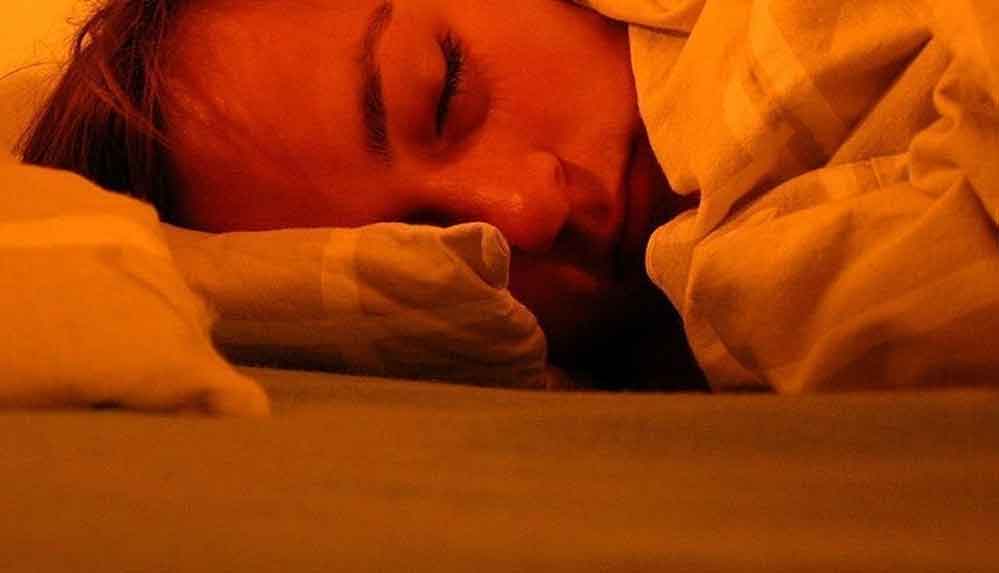 Sağlıklı-uyku-Kovid-19-aşısı-sonrası-antikor-oluşumunu-doğrudan-etkiliyor