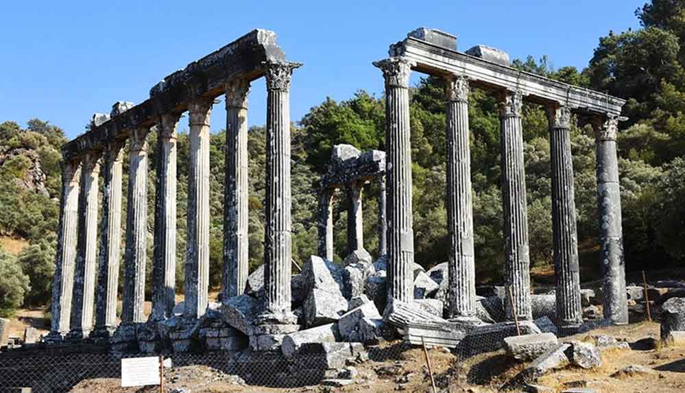 Zeus-Tapınağı-yeni-sütunlarıyla-eski-ihtişamına-kavuşacak