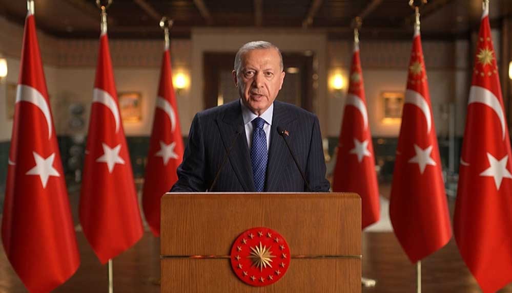 Erdoğan: Avrupalı siyasetçiler İslam düşmanlığı ile mücadele yerine bunu istismar etmenin hesabını yapıyor