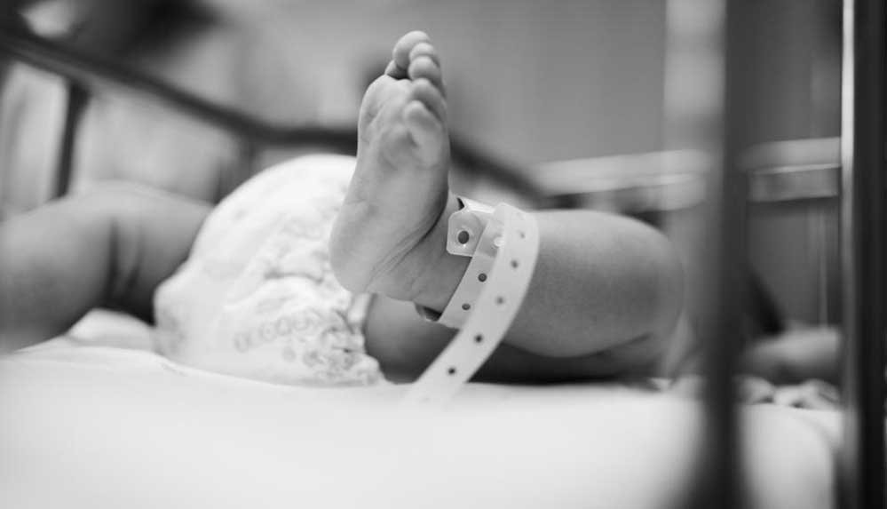 ABD'de 21 haftalıkken doğan bebek "hayatta kalan en prematüre bebek" oldu