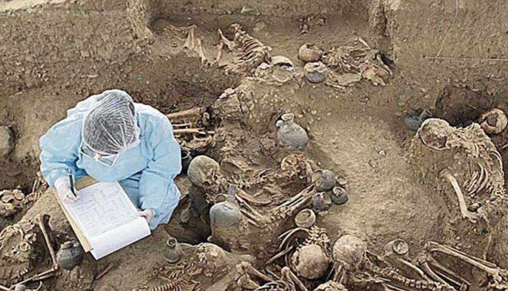 Peru'da-500-yıl-öncesinden-kalma-toplu-mezar-bulundu