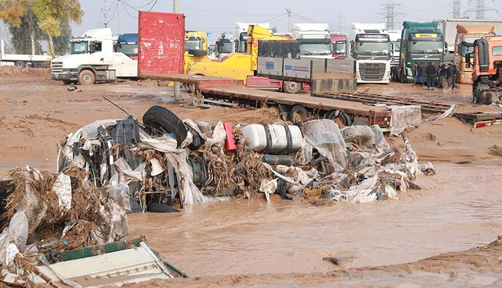 Çin'de şiddetli yağışların yol açtığı seller nedeniyle 6 kişi hayatını kaybetti