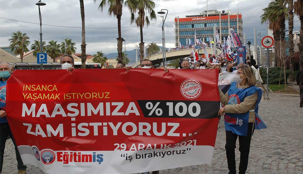 .-İzmir’de-öğretmenler,