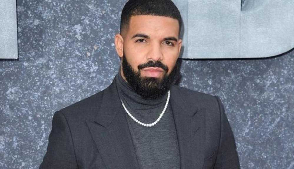 Dünyaca ünlü şarkıcı Drake, iki Grammy adaylığını geri çekmeye karar verdi