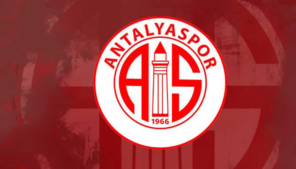 Antalyaspor'da 4 futbolcu kadrodan çıkarıldı