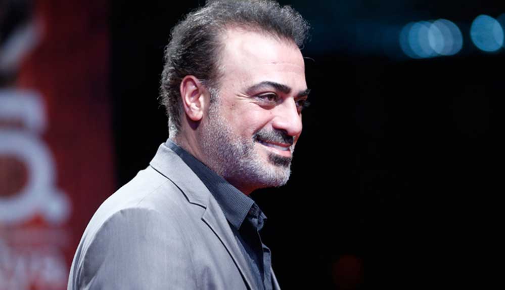 Polis-ekipleri,-tek-kişilik-gösteri-için-kente-gelen-Midyat'ı-Malatya-Havalimanı'nda-uçaktan-indiği-sırada-gözaltına-aldı.