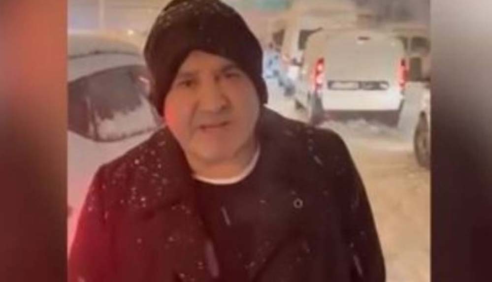 Şafak-Sezer,-TEM-Otoyolu'nda-mahsur-kaldı--Allah-rızası-için-sesimizi-duyun