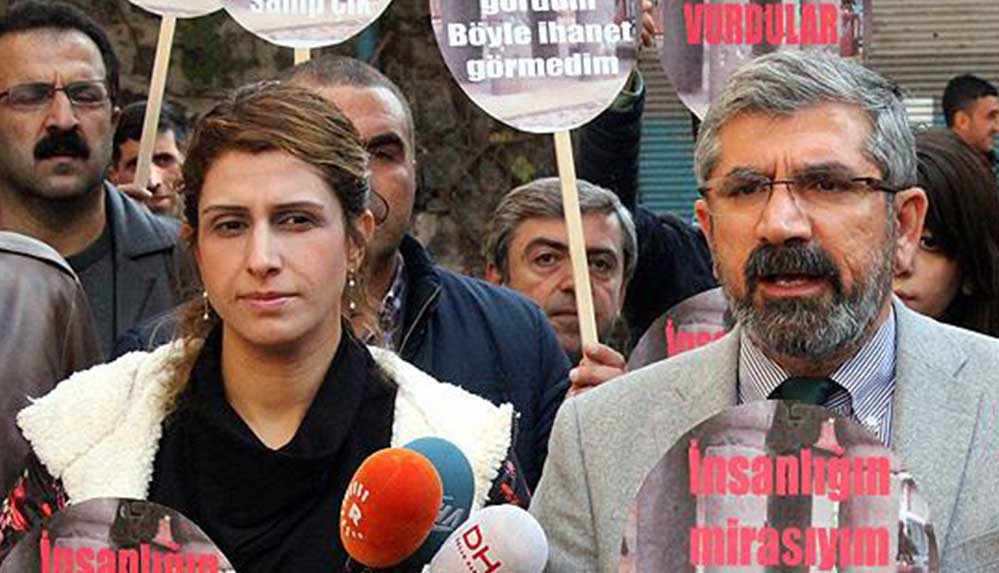 Tahir Elçi davasında yeni gelişme: Davutoğlu'nun tanık olarak dinlenilmesi talebi reddedildi
