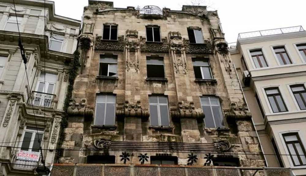 İstanbul'un ilk modaevi Botter Apartmanı İBB tarafından restore ediliyor