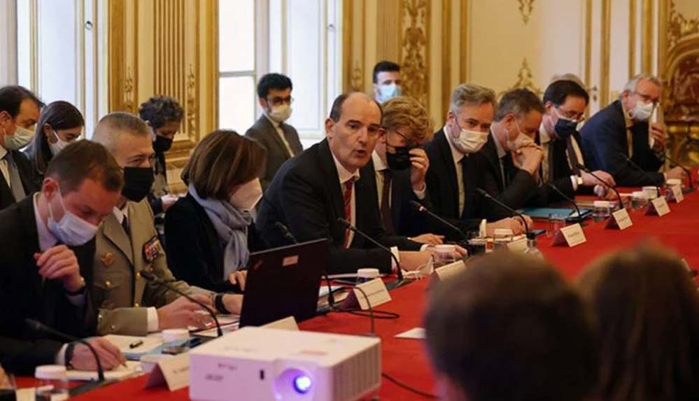 Fransa, 500 asker ve 4 savaş uçağı gönderecek 4 Fransa,-500-asker-ve-4-savaş-uçağı-gönderecek