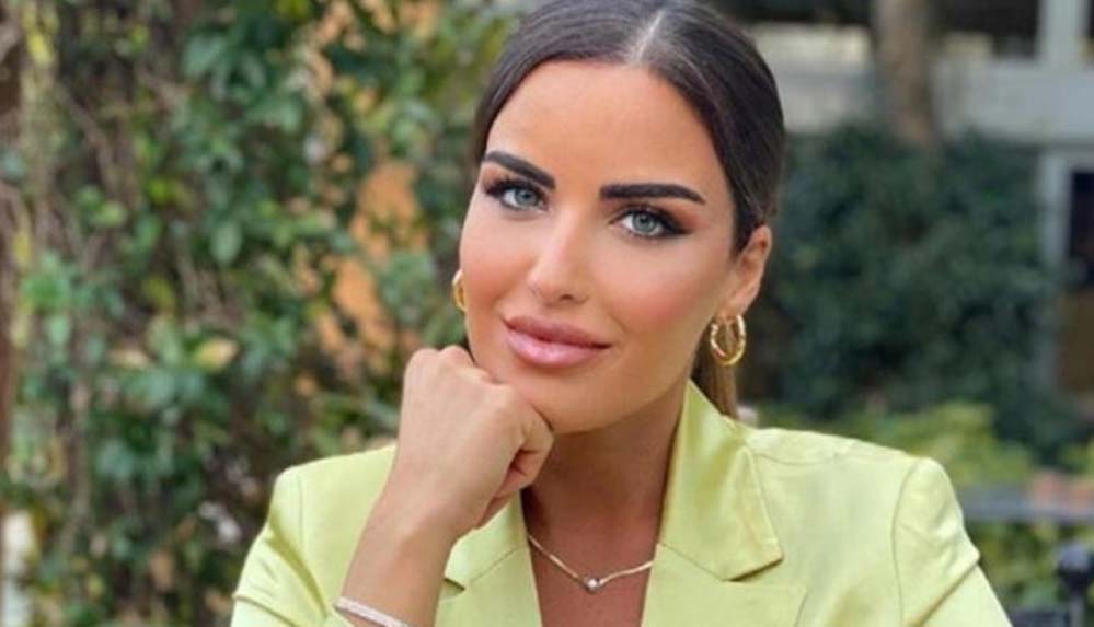 Gürsel Tekin, sunucu Mehtap Özkan'la evlendi