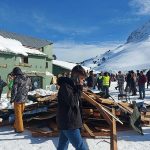 Saklıkent-Kayak-Merkezi'nde-sundurma-çöktü--8-kişi-yaralandı