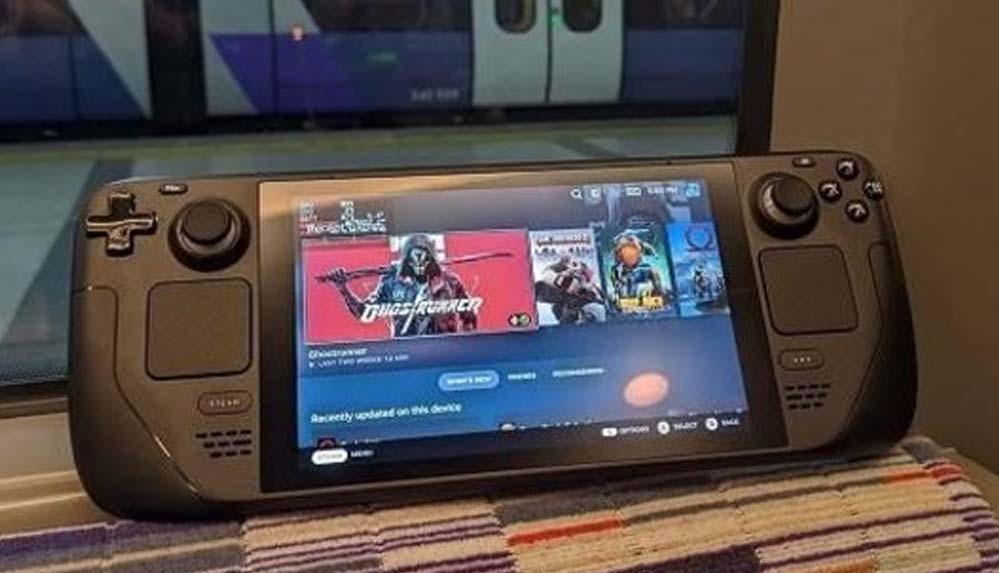 Steam Deck ne kadar? Steam Deck fiyat ve özellikleri neler? Steam Deck'le uyumlu oyunlar görülebilecek mi?