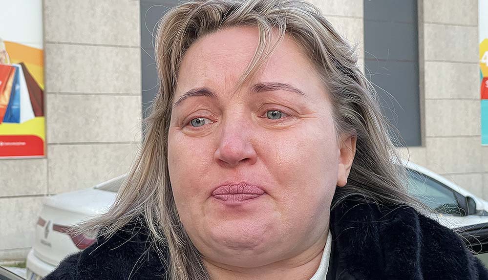 Türkiye'ye gelen Ukrayna vatandaşları yaşadıklarını gözyaşlarıyla anlattı