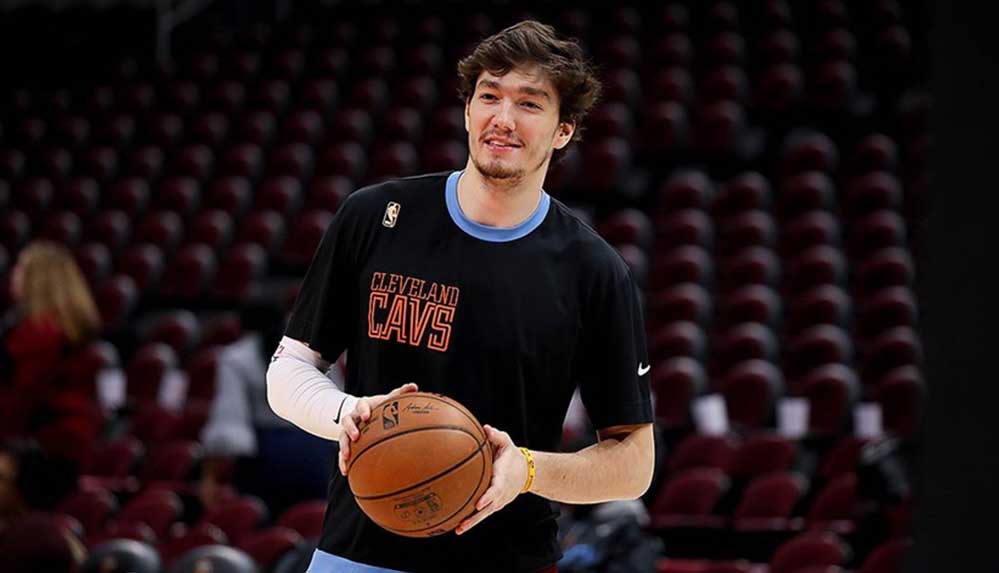 NBA'de Cedi 12 asistle kariyer rekorunu kırdı