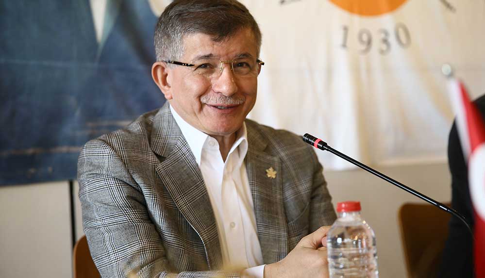 Davutoğlu'ndan Erdoğan'a çağrı: Bu 28 Şubat manzaralarına karşı tutumun nedir?