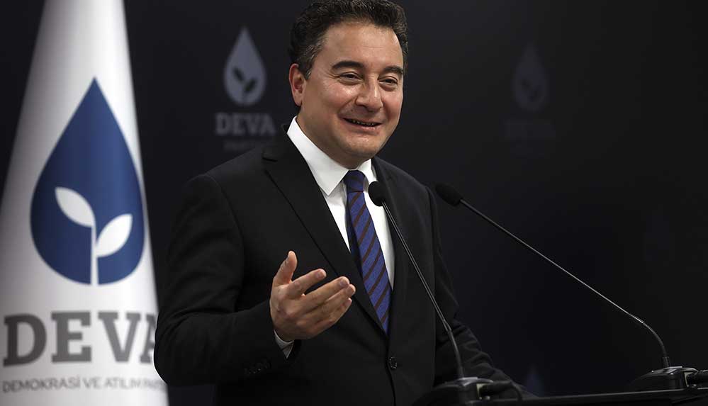 Gidecek-olan-hekimler-değil.-Gidecek-olan-kendisi