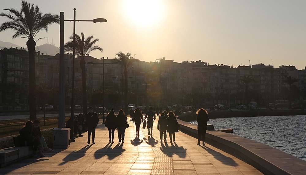 Hava-sıcaklıkları-çarşambadan-itibaren-artacak