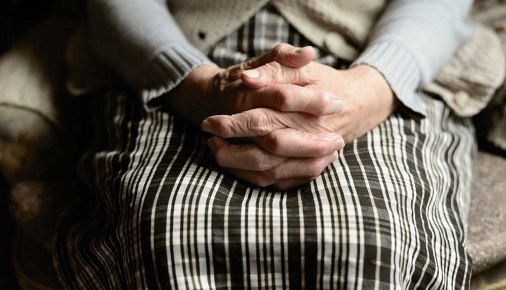 İleri-yaşlarda-açıklanamayan-kemik-kırıkları-'kanser'-habercisi-olabilir