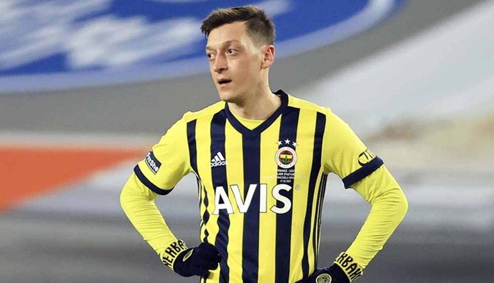 Kadro-dışı-bırakılan-Mesut-Özil'den-flaş-açıklama
