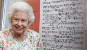 Türk müziği sanatçısı Sancar, tahttaki 70. yılını kutlayan Kraliçe Elizabeth'e bestesini hediye etti