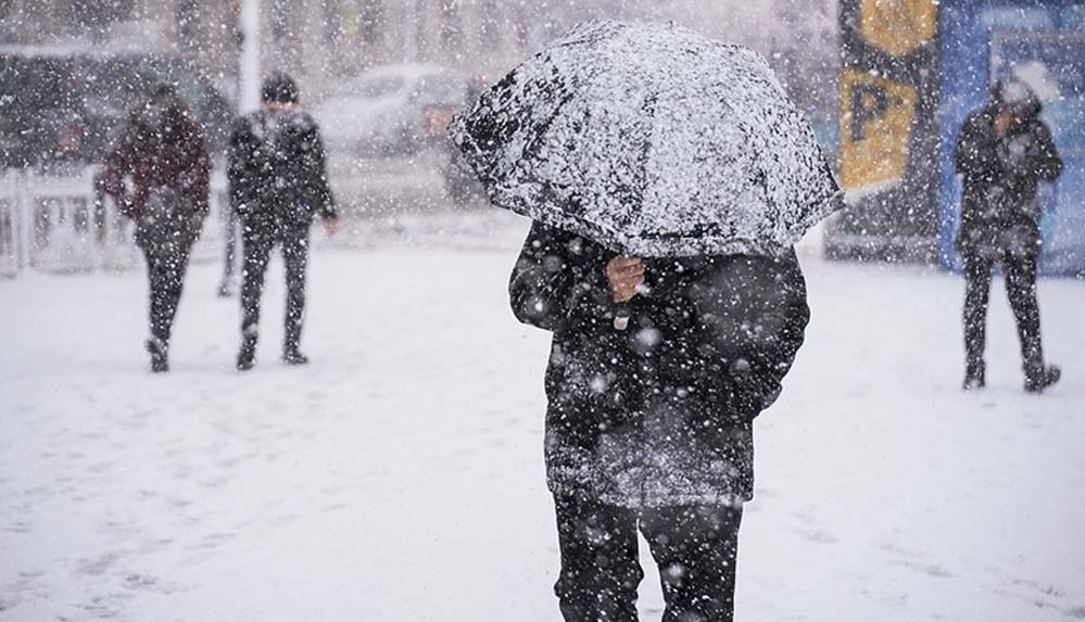 Kar geri dönüyor: İstanbul için kuvvetli kar uyarısı