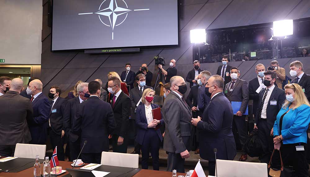 NATO ülkelerinin dışişleri bakanları bir araya geldi