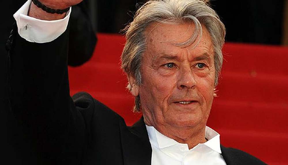 Ötanazi ile hayatına son vermek istediğini açıklayan Alain Delon: "Yaşlanmak berbat! Hiçbir şey yapamıyoruz"