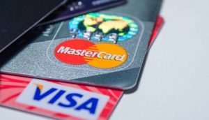Visa ile Mastercard, Rusya'daki operasyonlarını askıya aldı
